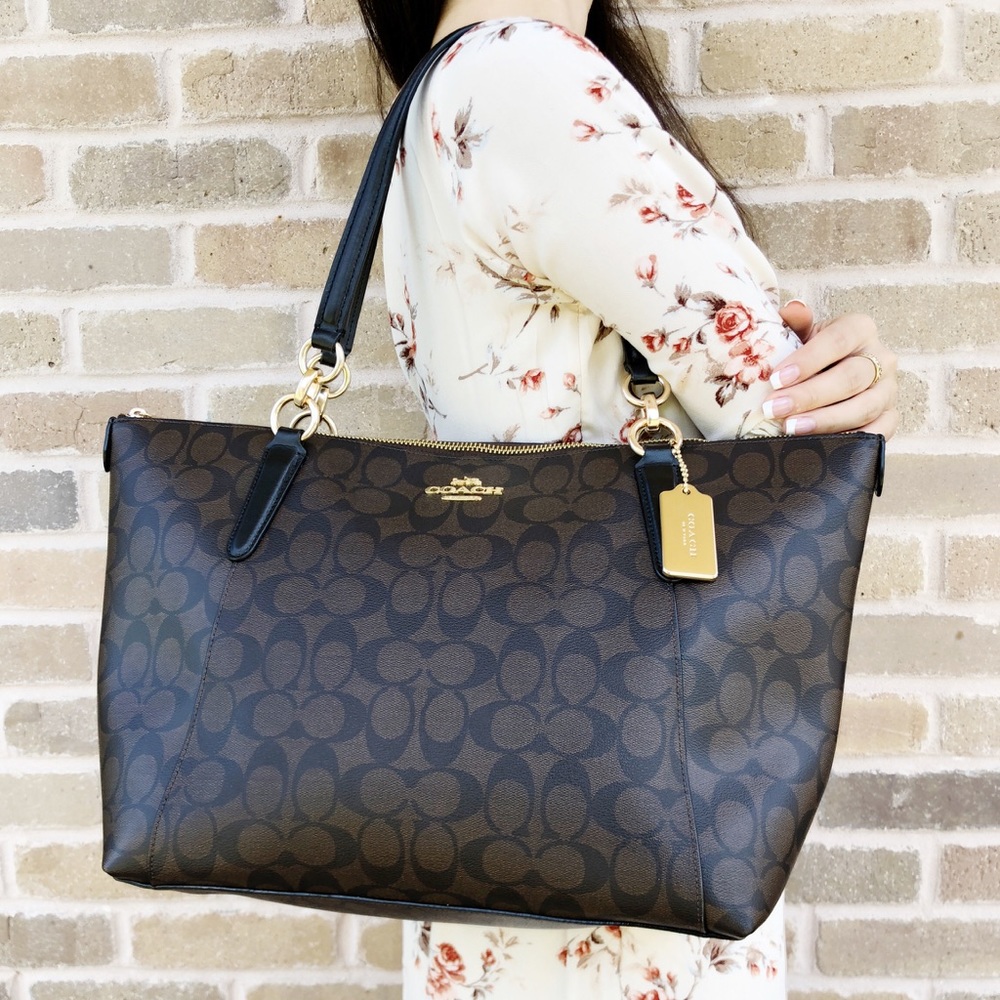 🌺🌺 Coach Large Tote brown FREE Wristlet - Picture 2 of 8